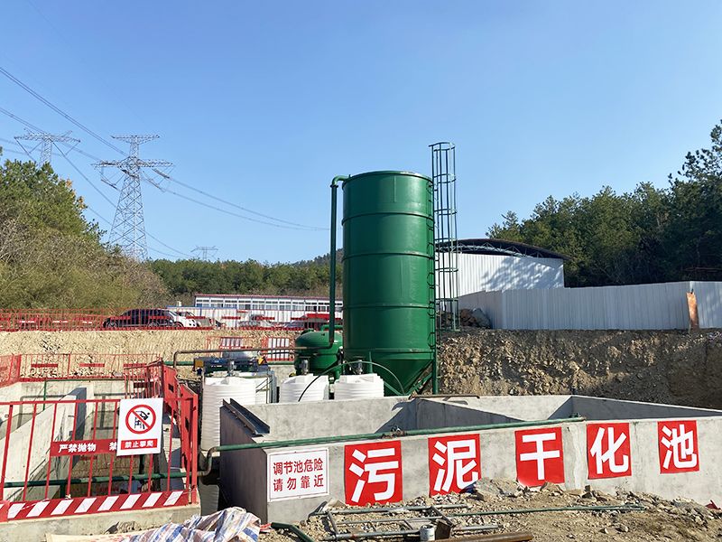 砥礪前行萬川戰士(shi)